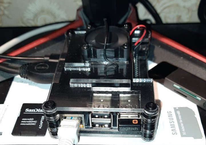 Ubuntu のメイン、制限付き、ユニバース、マルチバースの違いは何ですか?